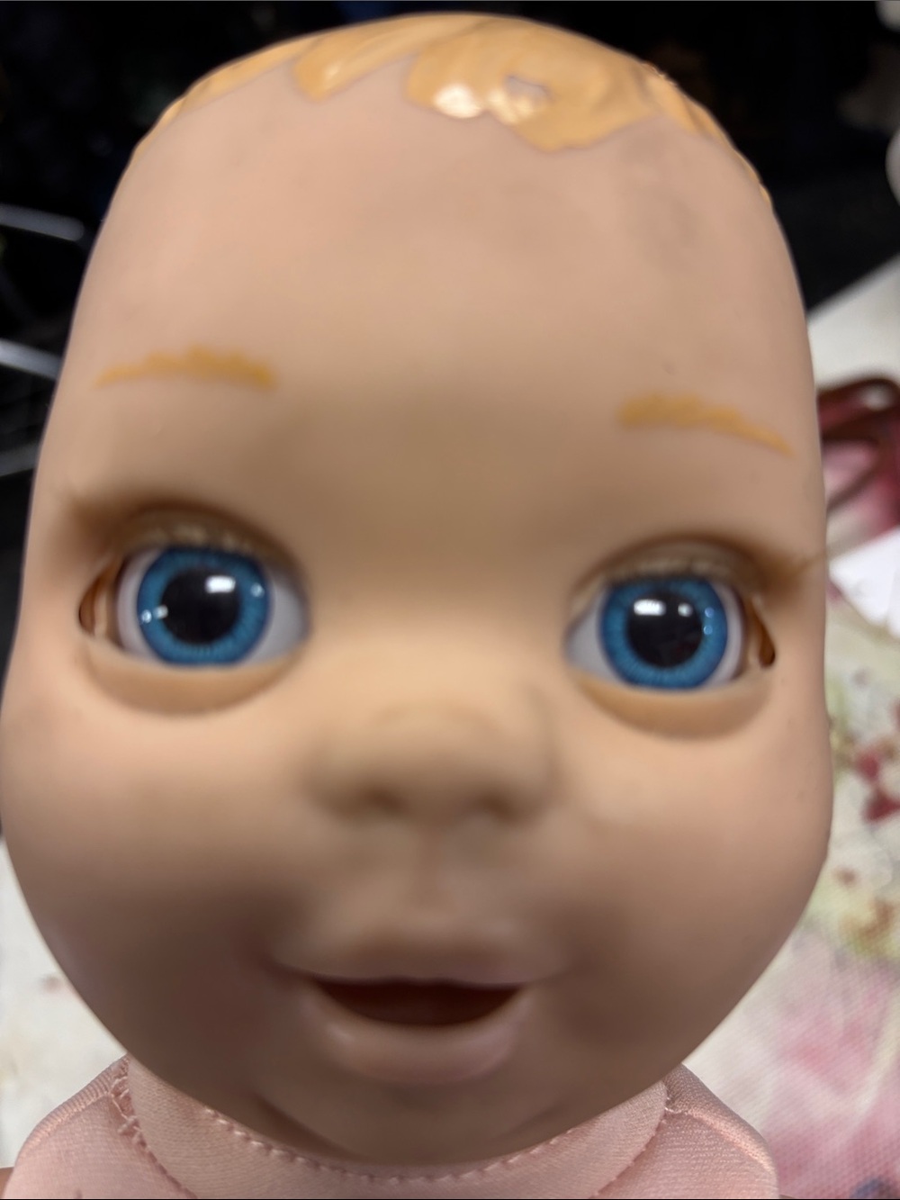Spin Master Luvabella Newborn Doll